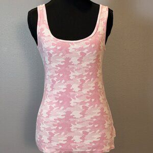 Faded Glory Pink Camo Ribbed Tank